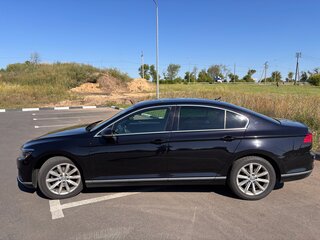 2020 Volkswagen Passat B8 Рестайлинг, чёрный, 2250000 рублей, вид 4
