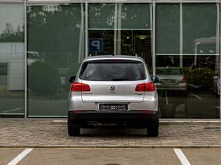 2012 Volkswagen Tiguan I Рестайлинг, серебристый, 1195000 рублей, вид 5