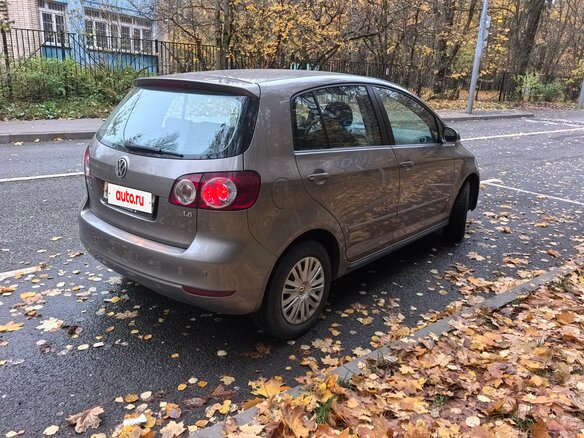 2010 Volkswagen Golf Plus II, серый, 800000 рублей - вид 6