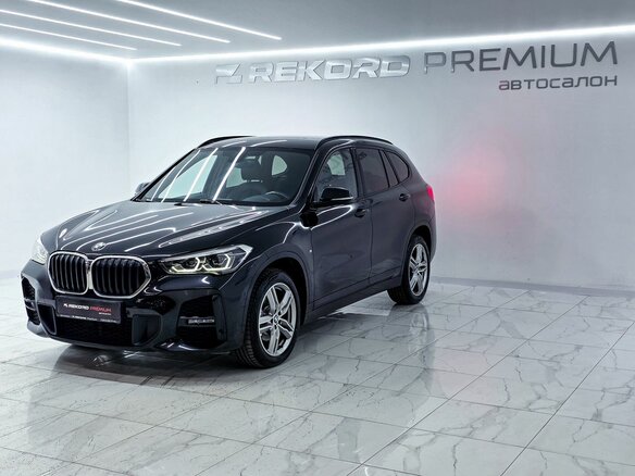 2019 BMW X1 18d xDrive II (F48) Рестайлинг, чёрный, 3130000 рублей - вид 18