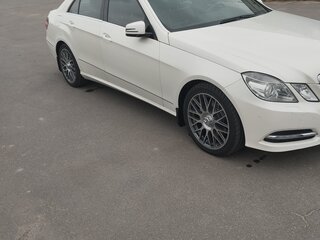 2012 Mercedes-Benz E-Класс 300 IV (W212, S212, C207), белый, 1650000 рублей, вид 3