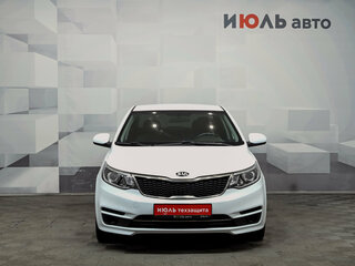2016 Kia Rio III Рестайлинг, белый, 1000000 рублей, вид 2