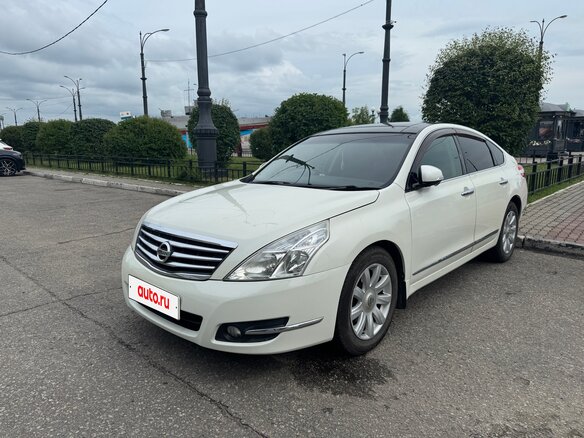 2010 Nissan Teana II (J32), белый, 870000 рублей