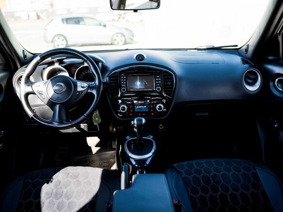 2013 Nissan Juke I, белый, 980000 рублей - вид 7