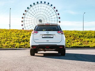2017 Nissan X-Trail III, белый, 1650000 рублей, вид 4