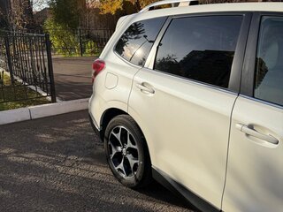 2014 Subaru Forester IV, белый, 2300000 рублей, вид 3
