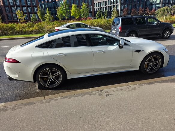 2022 Mercedes-Benz AMG GT 4-Door Coupe 43 I, белый, 10900000 рублей - вид 8