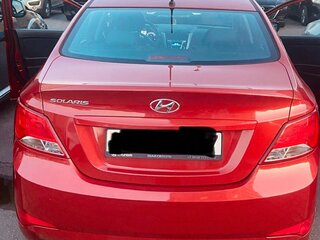 2016 Hyundai Solaris I Рестайлинг, красный, 976406 рублей, вид 4