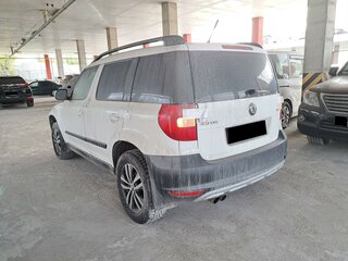 2012 Skoda Yeti I, белый, 566000 рублей, вид 3