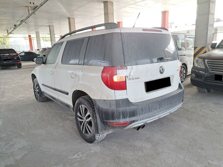 2012 Skoda Yeti I, белый, 566000 рублей, вид 3