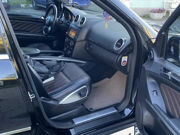 2011 Mercedes-Benz GL-Класс 350 I (X164) Рестайлинг, чёрный, 3200000 рублей - вид 16