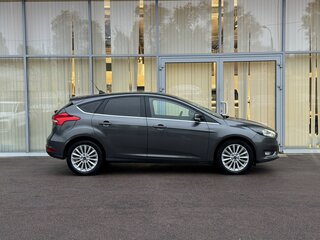 2018 Ford Focus III Рестайлинг, серый, 1249000 рублей, вид 4