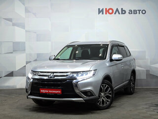 2018 Mitsubishi Outlander III Рестайлинг 2, серебристый, 2200000 рублей, вид 1