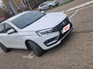 2024 Lada (ВАЗ) Vesta I Рестайлинг (NG), белый, 1250000 рублей, вид 1