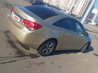2010 Chevrolet Cruze I, бежевый, 430000 рублей, вид 4