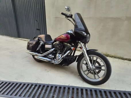 2010 Harley-Davidson Dyna Low Rider, красный, 810000 рублей, вид 1