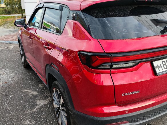 2024 Changan CS35 Plus I Рестайлинг, красный, 1900000 рублей - вид 2