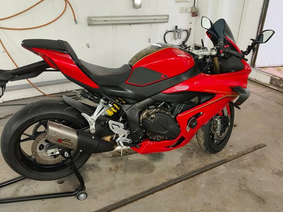 2025 QJMotor SRK 800 RR, красный, 700000 рублей - вид 9