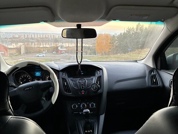 2013 Ford Focus III, серебристый, 760000 рублей - вид 10