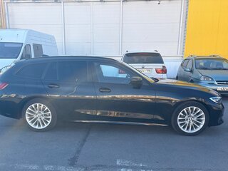 2021 BMW 3 серии 320d xDrive VII (G2x), чёрный, 3100000 рублей, вид 4