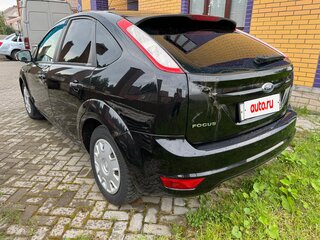 2011 Ford Focus II Рестайлинг, чёрный, 650000 рублей, вид 2