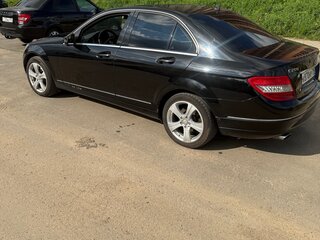 2008 Mercedes-Benz C-Класс 200 III (W204), чёрный, 800000 рублей, вид 4