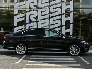 2017 Volkswagen Passat B8, чёрный, 1979000 рублей, вид 5