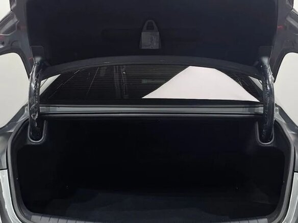 2023 Kia Carnival IV Рестайлинг, серебристый, 3973924 рублей - вид 5