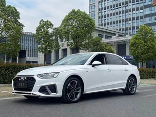 2022 Audi A4 35 TFSI Long V (B9) Рестайлинг, белый, 2000000 рублей, вид 2