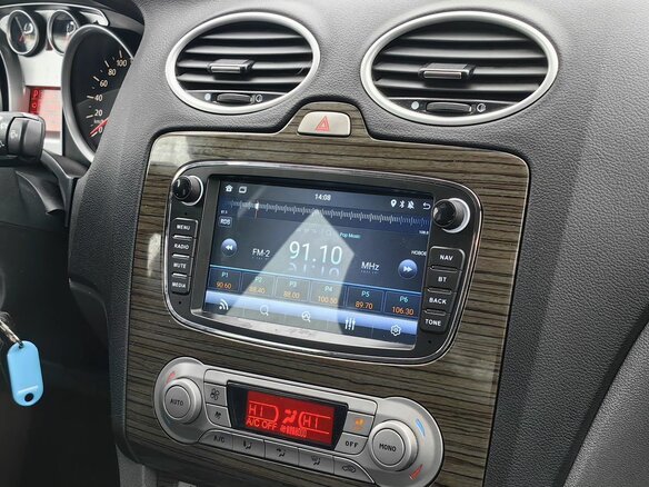 2008 Ford Focus II Рестайлинг, чёрный, 469000 рублей - вид 10