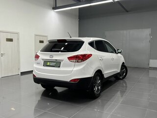 2014 Hyundai ix35 I Рестайлинг, белый, 1260000 рублей, вид 2