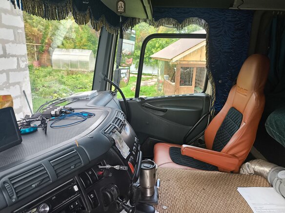 2003 DAF 95, белый, 1600000 рублей - вид 6