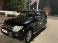2007 Mitsubishi Pajero IV, чёрный - вид 1