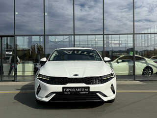 2020 Kia K5 III, белый, 1990000 рублей, вид 2