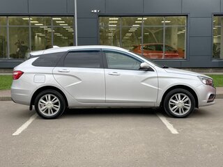 2018 Lada (ВАЗ) Vesta SW I, серебристый, 920000 рублей, вид 4