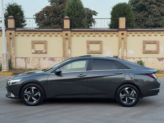 2021 Hyundai Elantra VII (CN7), серый, 1590000 рублей, вид 3