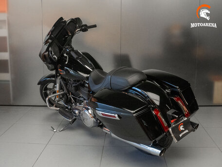 2024 Harley-Davidson Street Glide, чёрный, 2308934 рублей, вид 5