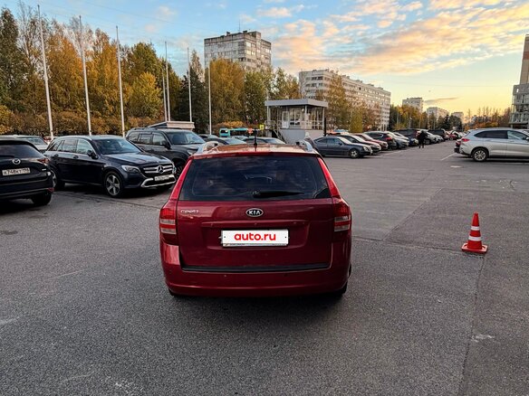 2011 Kia Ceed I Рестайлинг, красный, 499000 рублей - вид 4