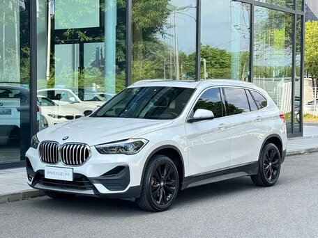 BMW X1 II (F48) Рестайлинг
