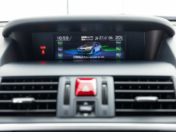 2019 Subaru Levorg I Рестайлинг, серый, 2565000 рублей - вид 15