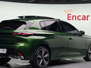 2023 Peugeot 308 III, зелёный, 1650000 рублей, вид 2