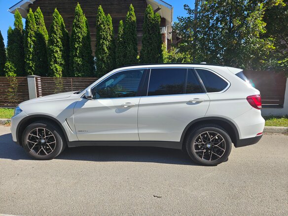 2016 BMW X5 30d III (F15), белый, 3300000 рублей - вид 5