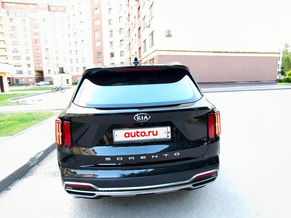 2020 Kia Sorento IV, чёрный, 3250000 рублей - вид 4