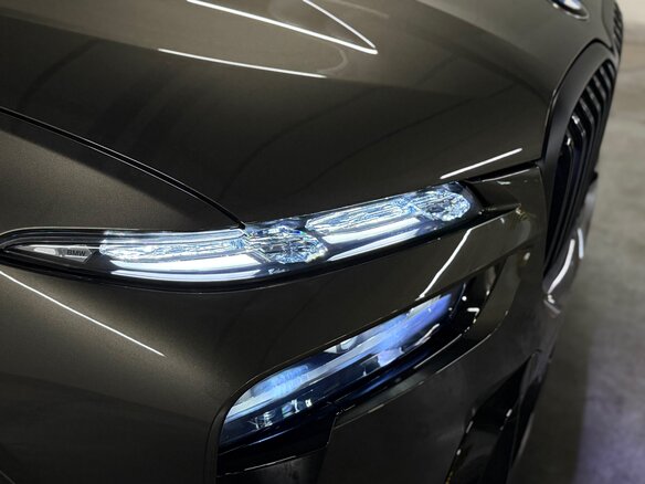 2026 BMW X7 40d I (G07) Рестайлинг, коричневый, 17990000 рублей - вид 6