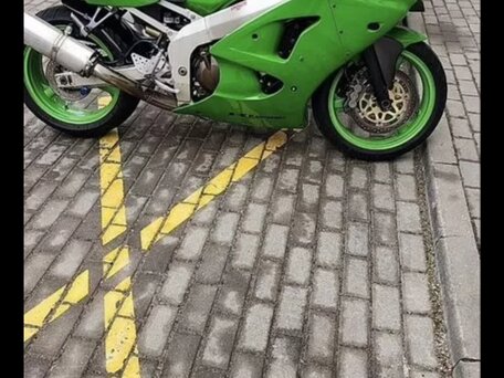 2001 Kawasaki ZX-6R Ninja, зелёный, 320000 рублей, вид 2