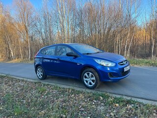 2011 Hyundai Solaris I, синий, 460000 рублей, вид 3