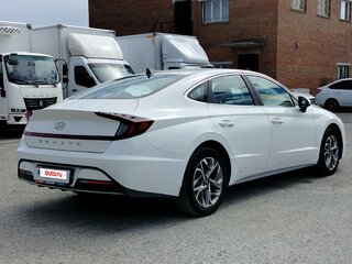2021 Hyundai Sonata VIII (DN8), белый, 2160000 рублей, вид 3