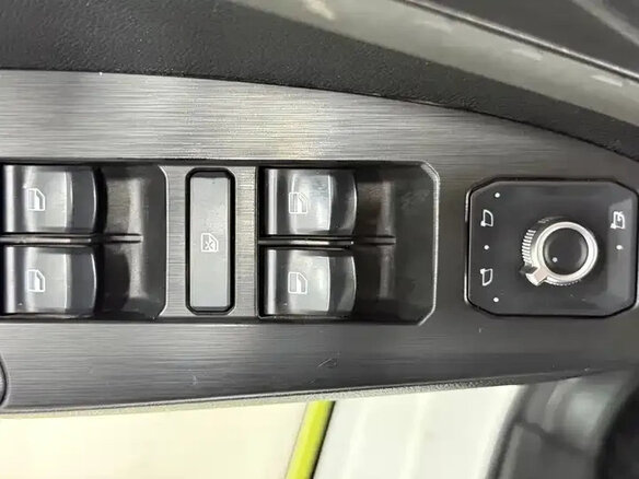 2022 Haval Chitu, белый, 1082000 рублей - вид 12
