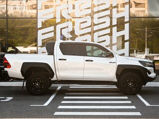2024 Toyota Hilux VIII Рестайлинг 2, белый, 7149000 рублей, вид 5