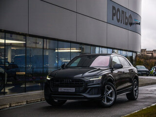 2021 Audi Q8 45 TDI I (4M), чёрный, 5344000 рублей, вид 1